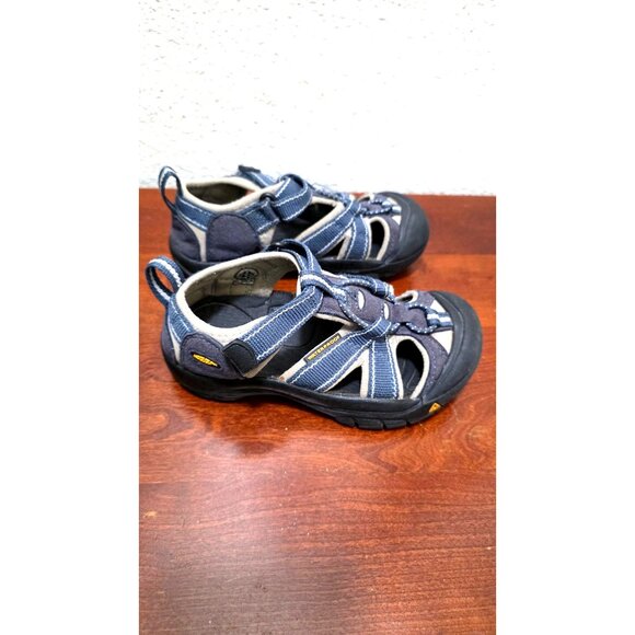 Keen Youth Blue Gray Closed Toe Hiking Sandals Adjustable Straps Size 11 - Picture 2 of 8